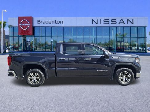 Used 2026 GMC Sierra 1500 SLT image 4