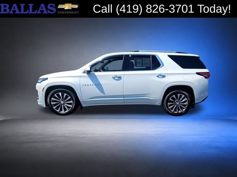 Used 2023 Chevrolet Traverse Premier AWD/4WD image 5