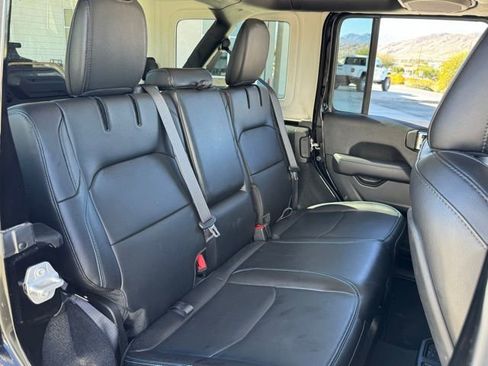 Used 2022 Jeep Wrangler Unlimited Rubicon 4xe w/ Cold Weather Group image 31