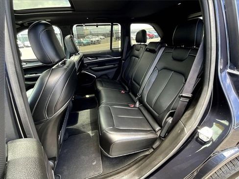 Used 2025 Jeep Grand Cherokee Limited 4xe image 28