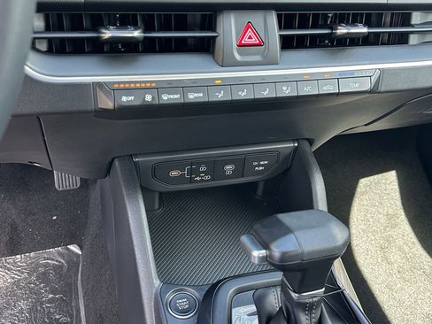 New 2026 Kia K4 FWD image 21
