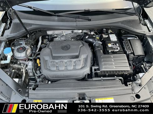 Used 2022 Volkswagen Tiguan SE image 37