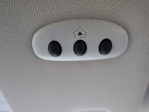 Used 2024 Ford Edge Titanium image 25