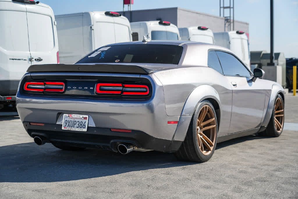 Used 2016 Dodge Challenger R/T Plus RWD image 5