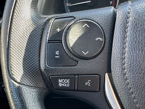 Used 2017 Toyota RAV4 LE image 26