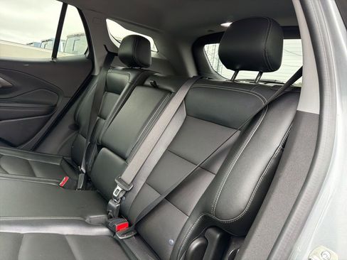 Certified 2024 GMC Terrain SLT image 50