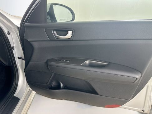 Used 2020 Kia Optima LX FWD image 41