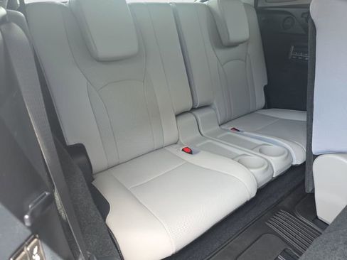 Used 2019 Lexus RX 350L AWD w/ Premium Package image 12