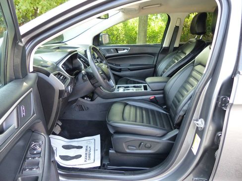 Used 2021 Ford Edge SEL w/ Convenience Package AWD/4WD image 22