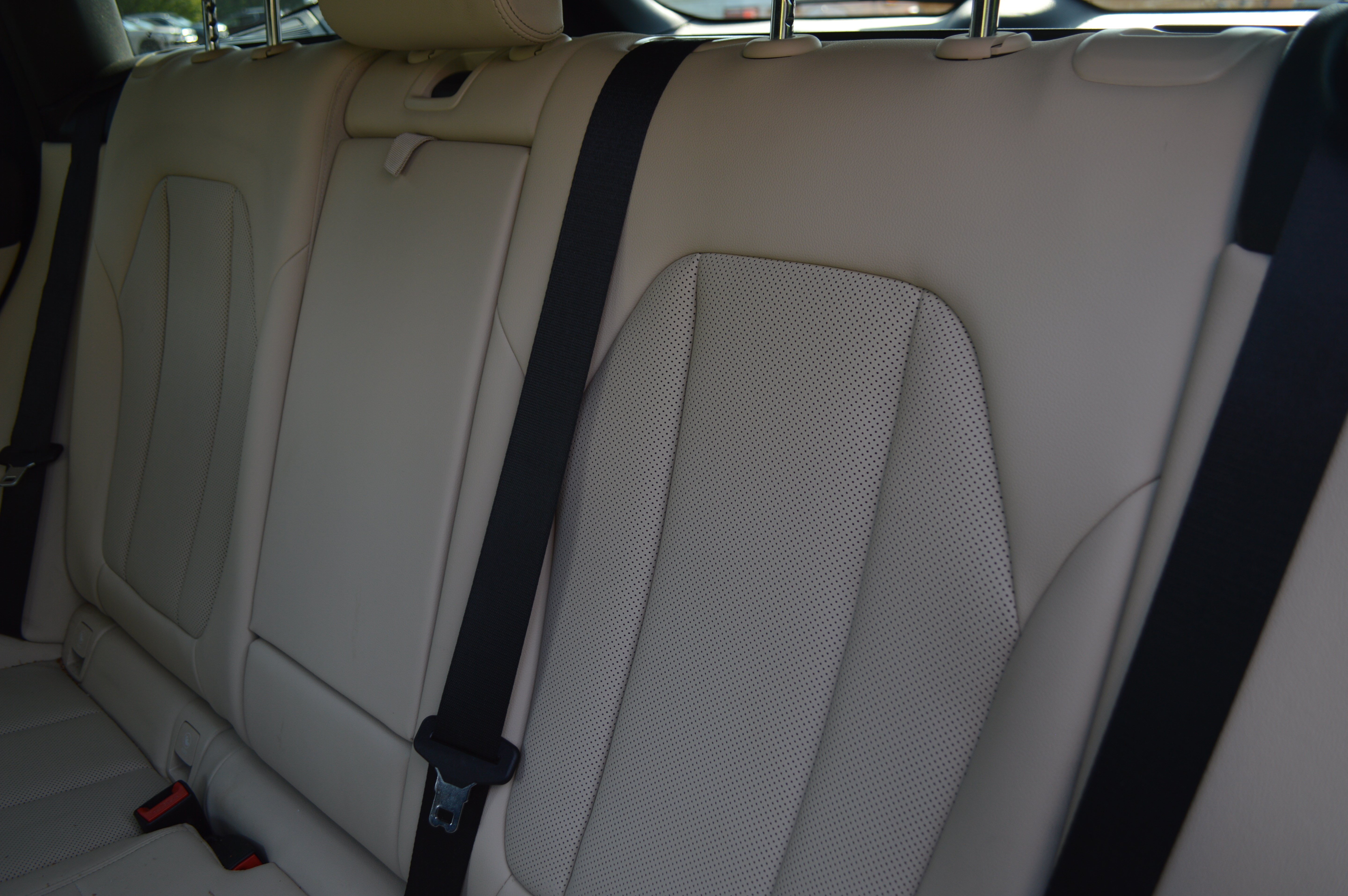 Used 2024 BMW X3 sDrive30i w/ Premium Package RWD image 30