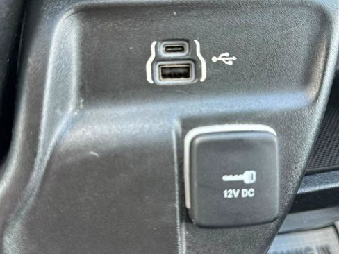 Used 2023 RAM ProMaster 2500 FWD image 22