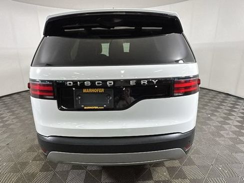 Used 2024 Land Rover Discovery S AWD/4WD image 3
