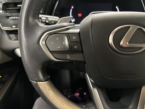 Certified 2023 Lexus RX 350 w/ Accessory Package (Z1) image 19