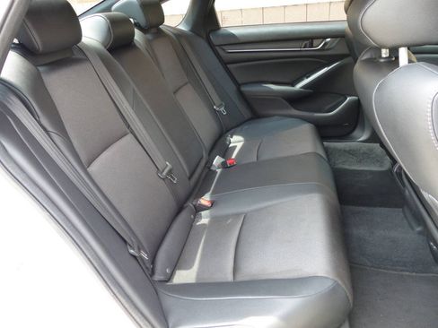 Used 2020 Honda Accord Sport image 33