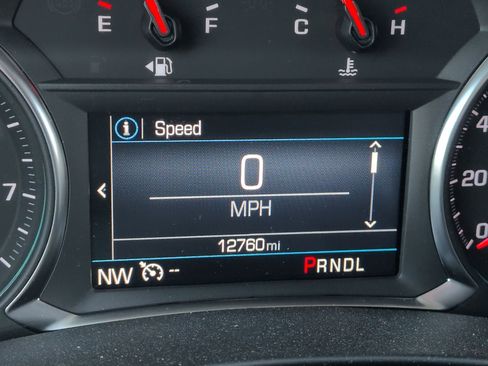 Certified 2024 Chevrolet Equinox LT w/ LPO, Floor Liner Package image 12