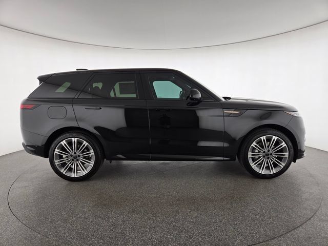 New 2026 Land Rover Range Rover Sport Dynamic SE AWD/4WD image 6