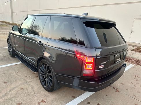 Used 2017 Land Rover Range Rover Supercharged image 11
