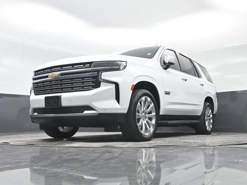 Used 2021 Chevrolet Tahoe Premier w/ Premium Package AWD/4WD image 25