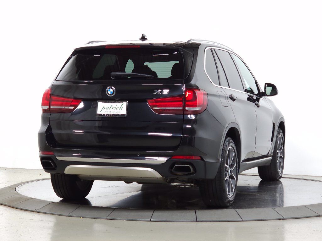 Used 2017 BMW X5 xDrive50i AWD/4WD image 11
