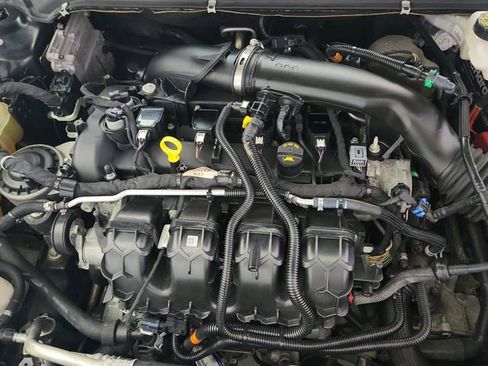 Used 2020 Ford Fusion Titanium image 38