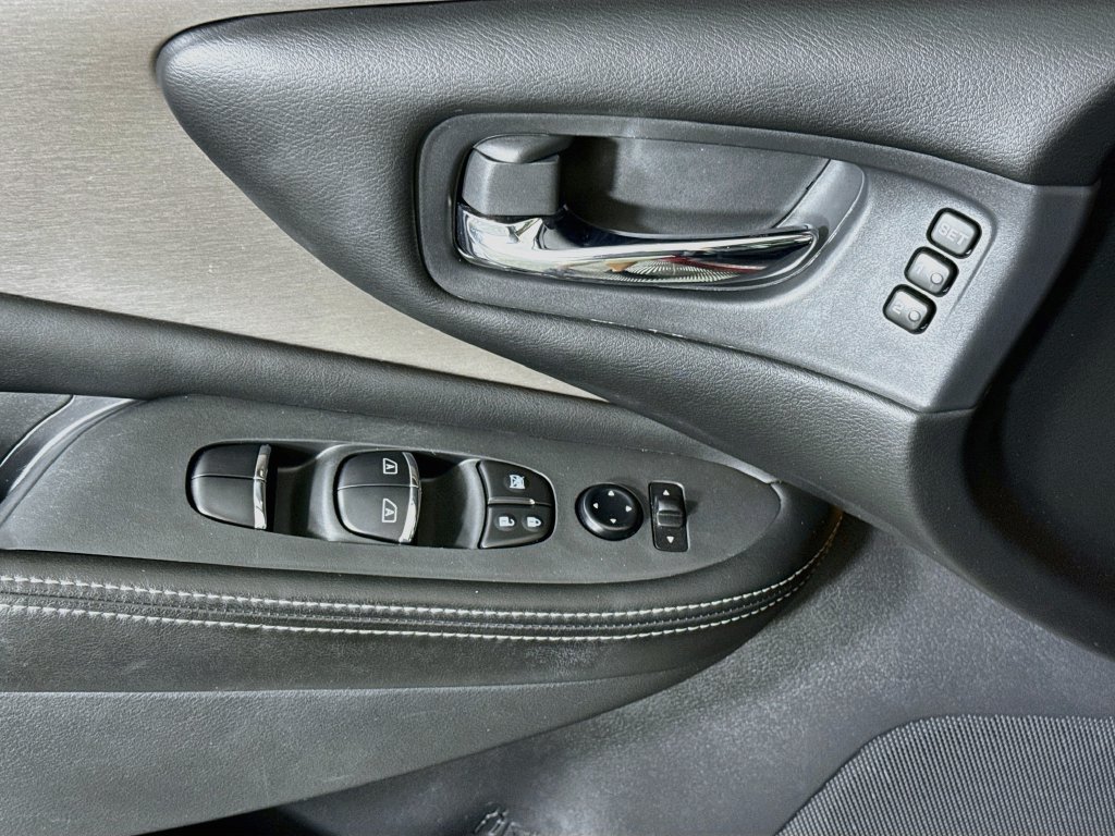 Used 2023 Nissan Murano SL w/ SL Moonroof Package FWD image 26