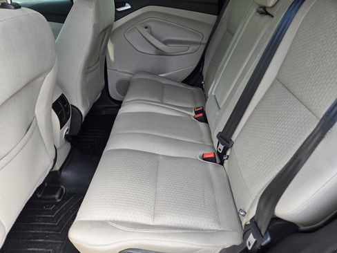 Used 2019 Ford Escape SE FWD image 28