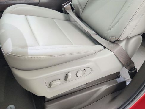 New 2026 GMC Sierra 1500 SLT w/ SLT Premium Package image 24