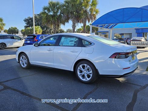 New 2025 Honda Accord LX image 3