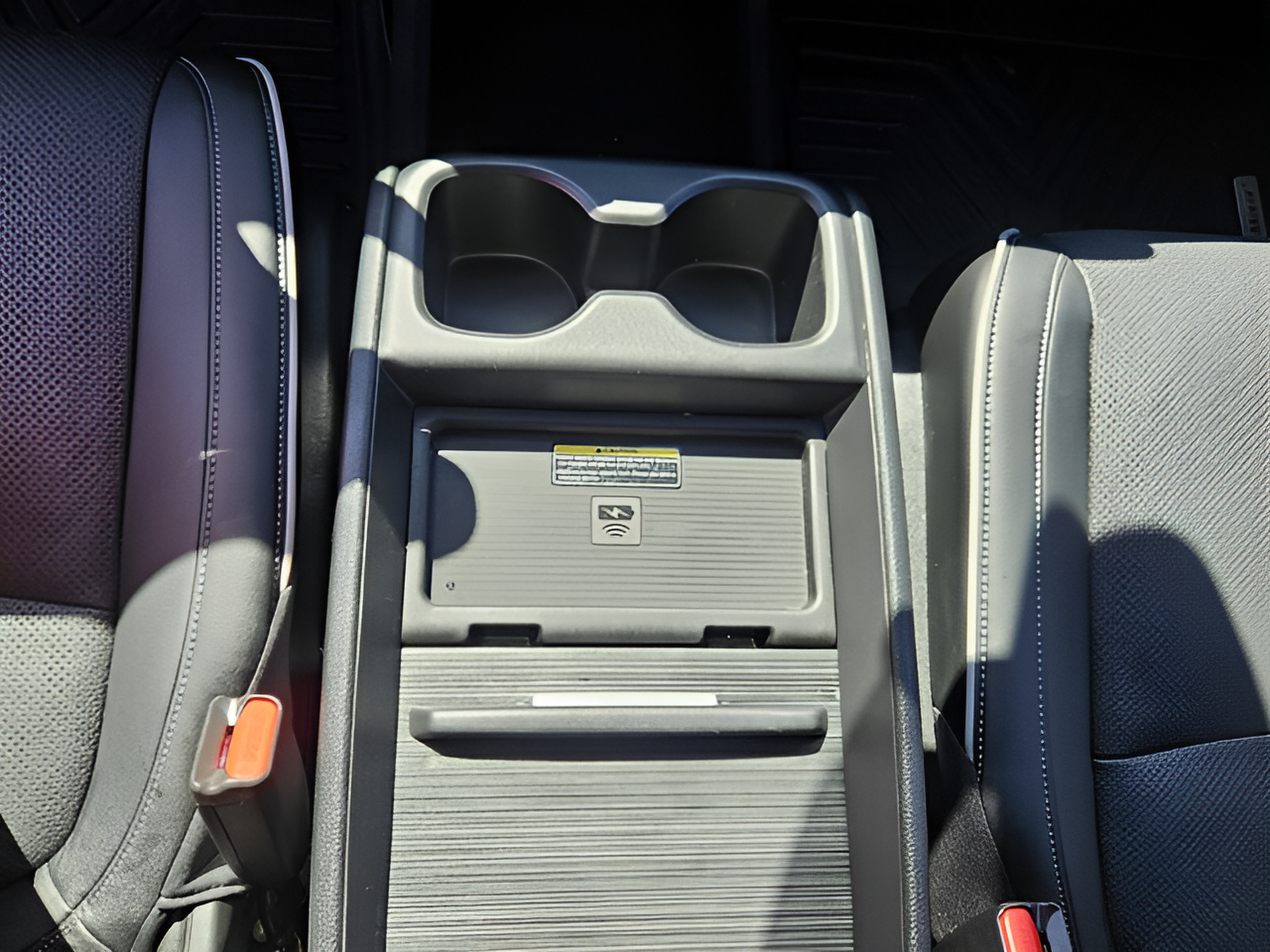 Used 2024 Honda Odyssey Elite image 19