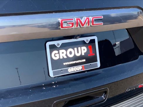 Used 2024 GMC Yukon AT4 w/ AT4 Premium Plus Package AWD/4WD image 31