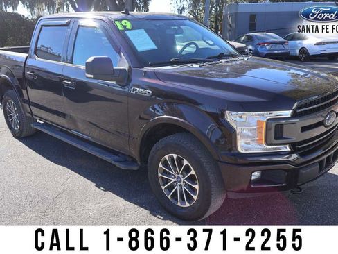 Used 2019 Ford F150 XLT w/ Equipment Group 302A Luxury image 5