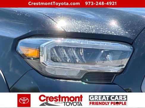 Used 2023 Toyota Tacoma TRD Off-Road w/ TRD Premium Off Road Package AWD/4WD image 7