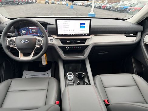 New 2026 Ford Explorer Active w/ Active Comfort Package AWD/4WD image 12