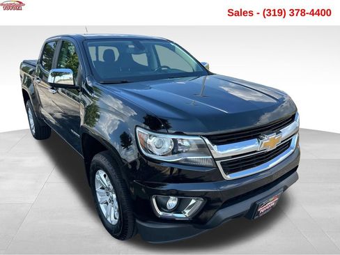 Used 2017 Chevrolet Colorado LT w/ Luxury Package, Chrome AWD/4WD image 9