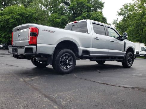 Used 2024 Ford F250 Lariat w/ Sport Appearance Package AWD/4WD image 5