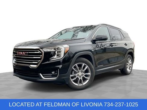 Certified 2024 GMC Terrain SLT image 1
