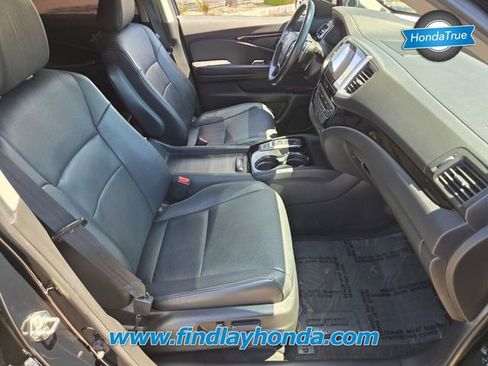 Certified 2018 Honda Pilot Touring image 21