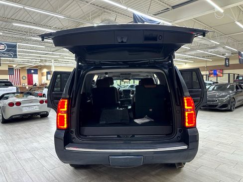 Used 2020 Chevrolet Tahoe Premier w/ Premier Plus Edition image 14