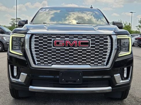 Used 2023 GMC Yukon XL Denali w/ LPO, Floor Liner Package AWD/4WD image 8