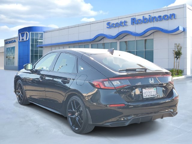 Used 2023 Honda Civic Sport image 3