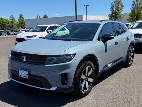 Used 2025 Honda Prologue Touring image 4