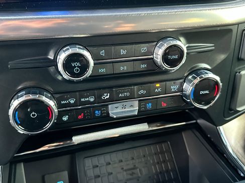 Used 2024 Ford F150 King Ranch image 19