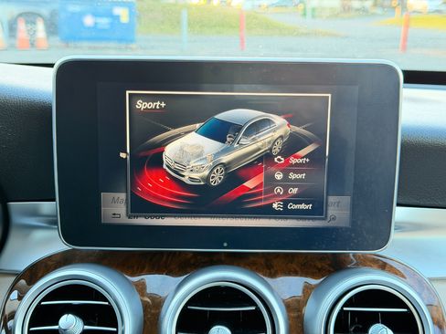 Used 2016 Mercedes-Benz C 300 4dr Sdn C 300 4MATIC image 56