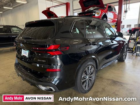 Used 2025 BMW X5 xDrive40i AWD/4WD image 4