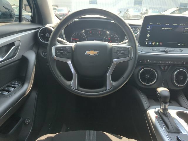 Used 2024 Chevrolet Blazer LT w/ Convenience Package AWD/4WD image 16