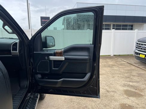 Used 2020 Ford F150 Lariat RWD image 7