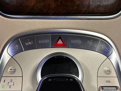 Used 2015 Mercedes-Benz S 550 4MATIC Sedan image 45