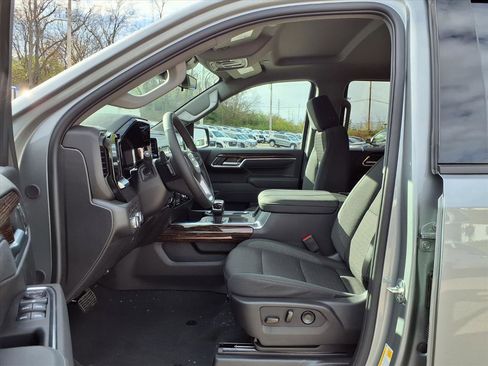 New 2026 GMC Sierra 1500 Elevation image 15