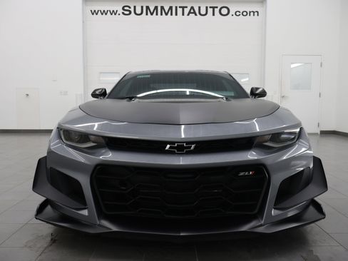 Used 2021 Chevrolet Camaro ZL1 RWD image 21