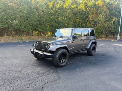 Used 2014 Jeep Wrangler Unlimited Rubicon w/ Connectivity Group